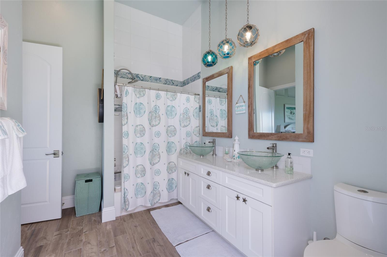 A4693529 Property Photo