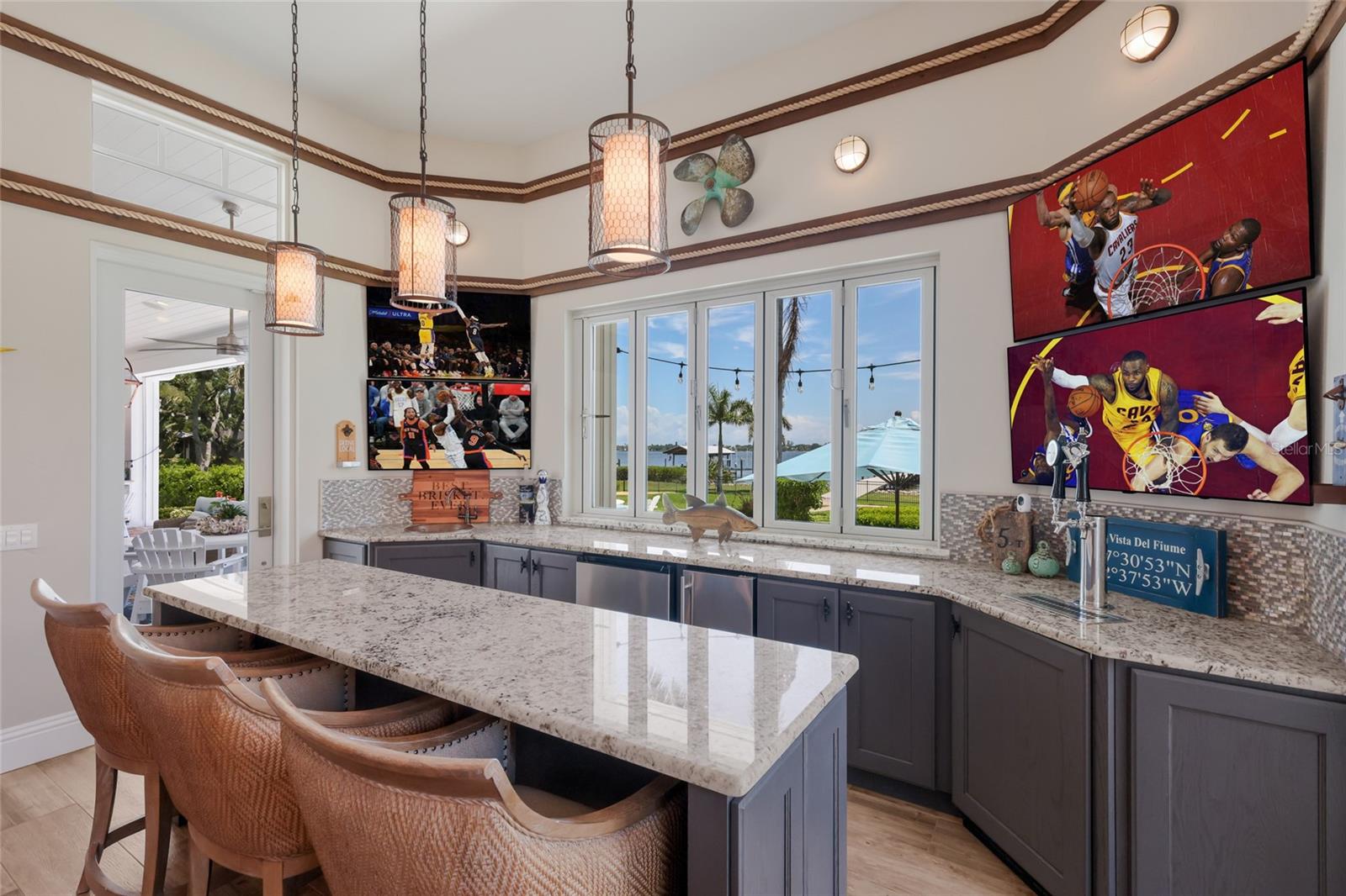 A4693529 Property Photo