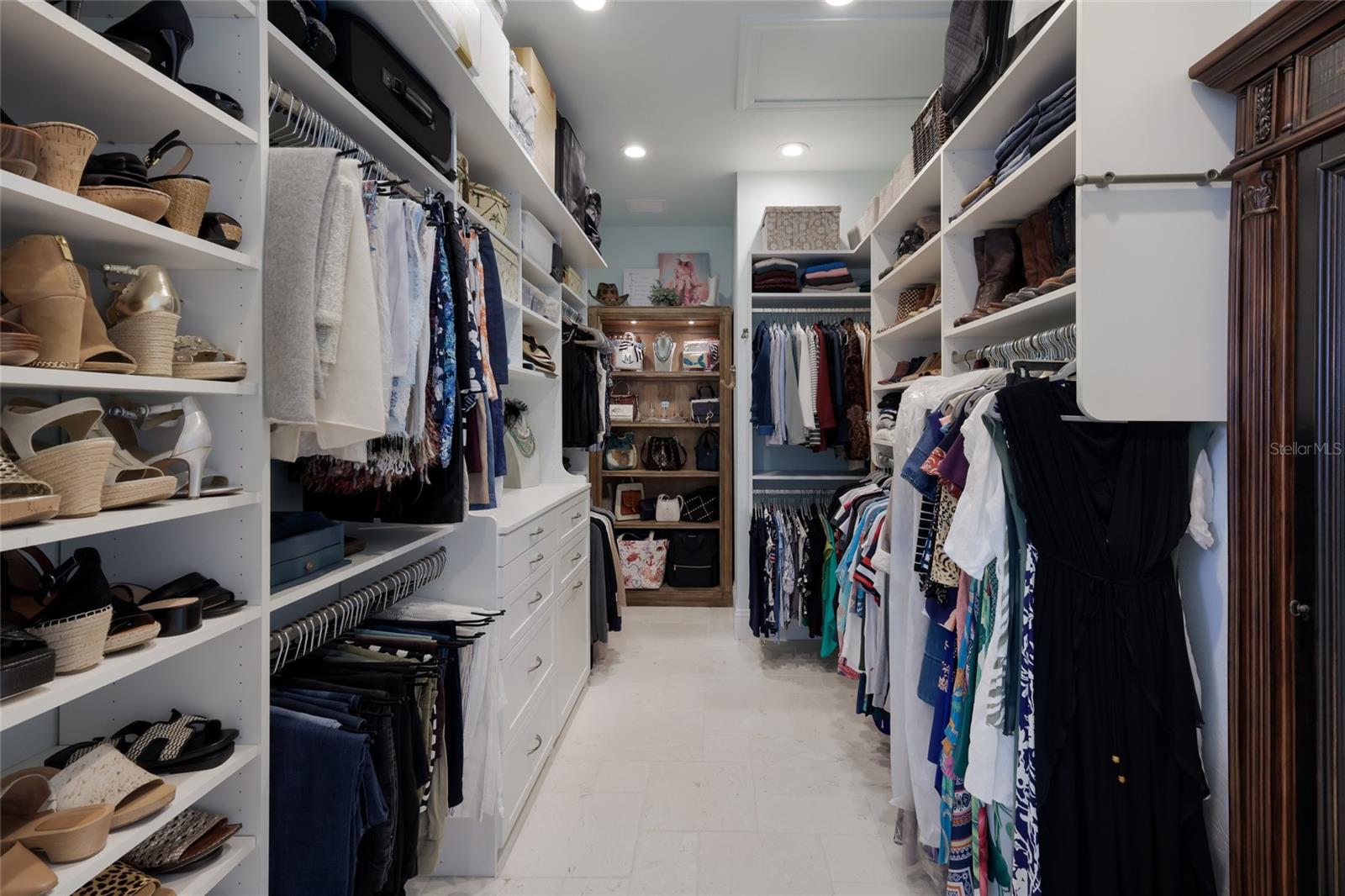 A4693529 Property Photo
