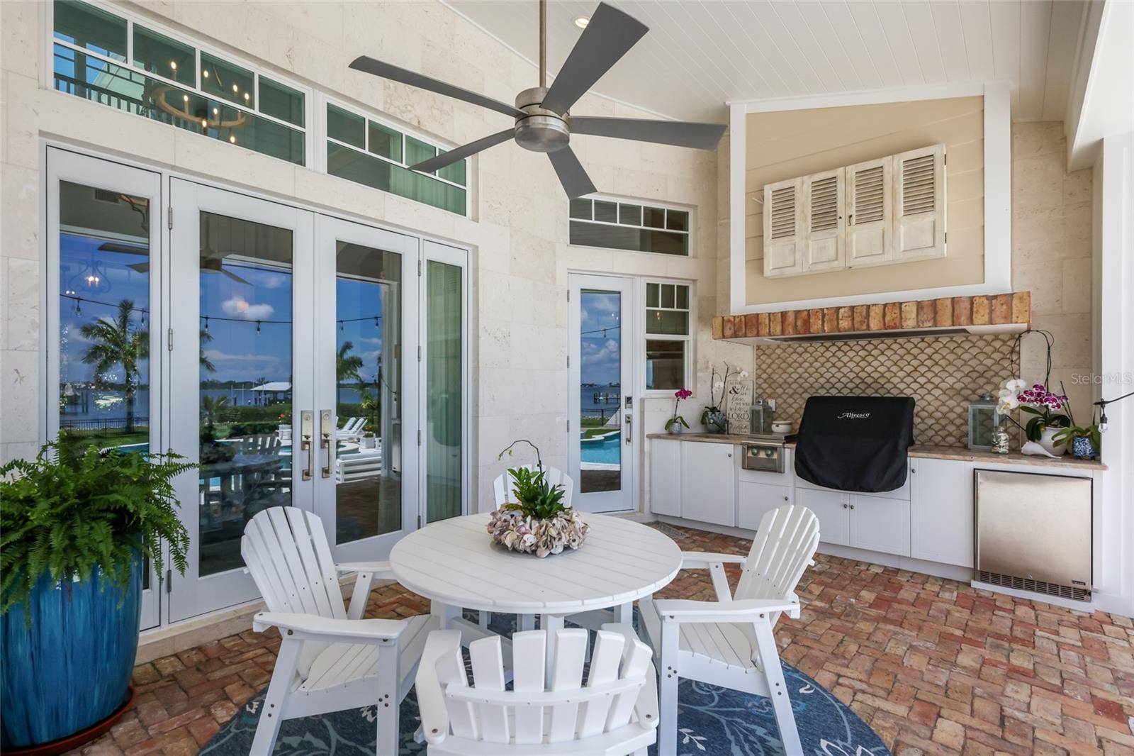 A4693529 Property Photo