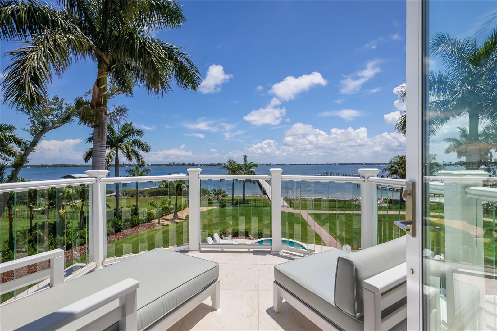 A4693529 Property Photo