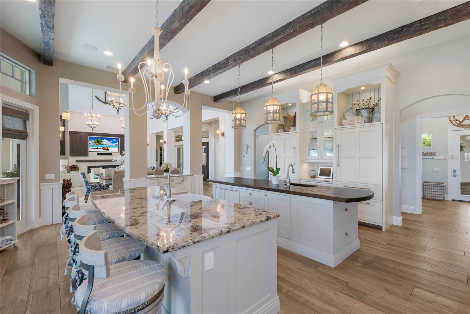 A4693529 Property Photo