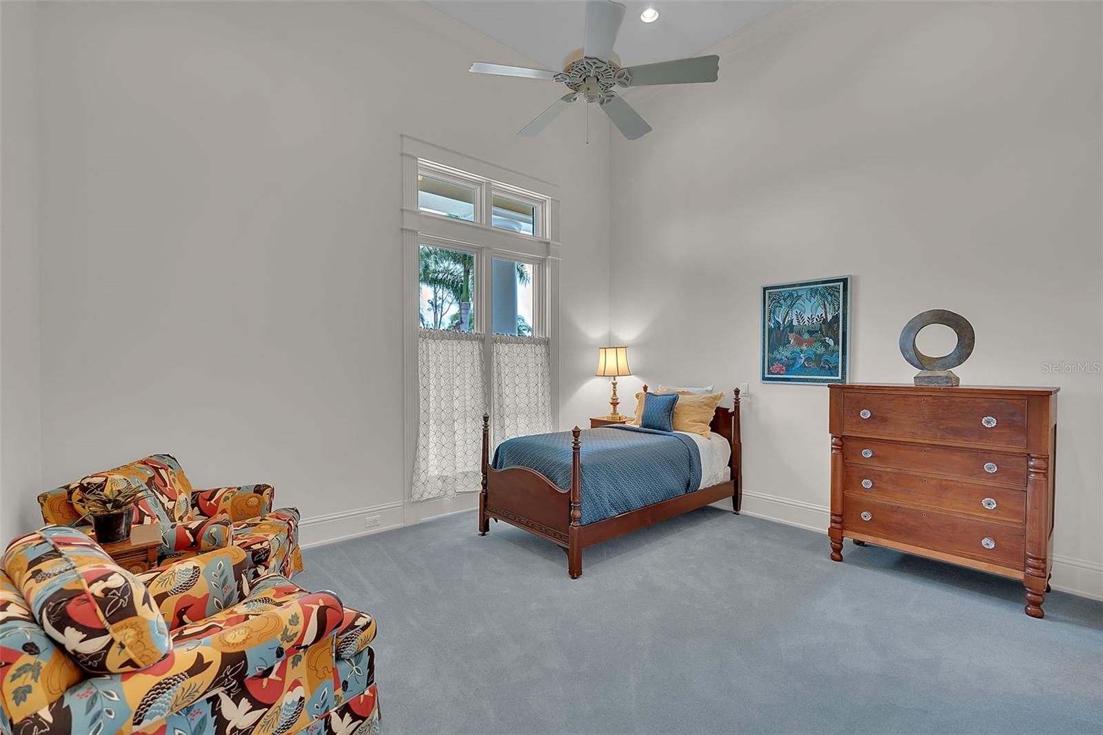 A4694017 Property Photo