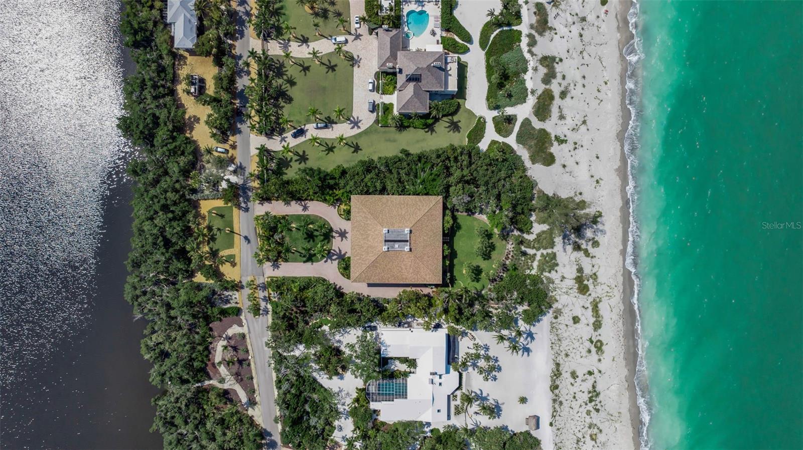 A4694017 Property Photo
