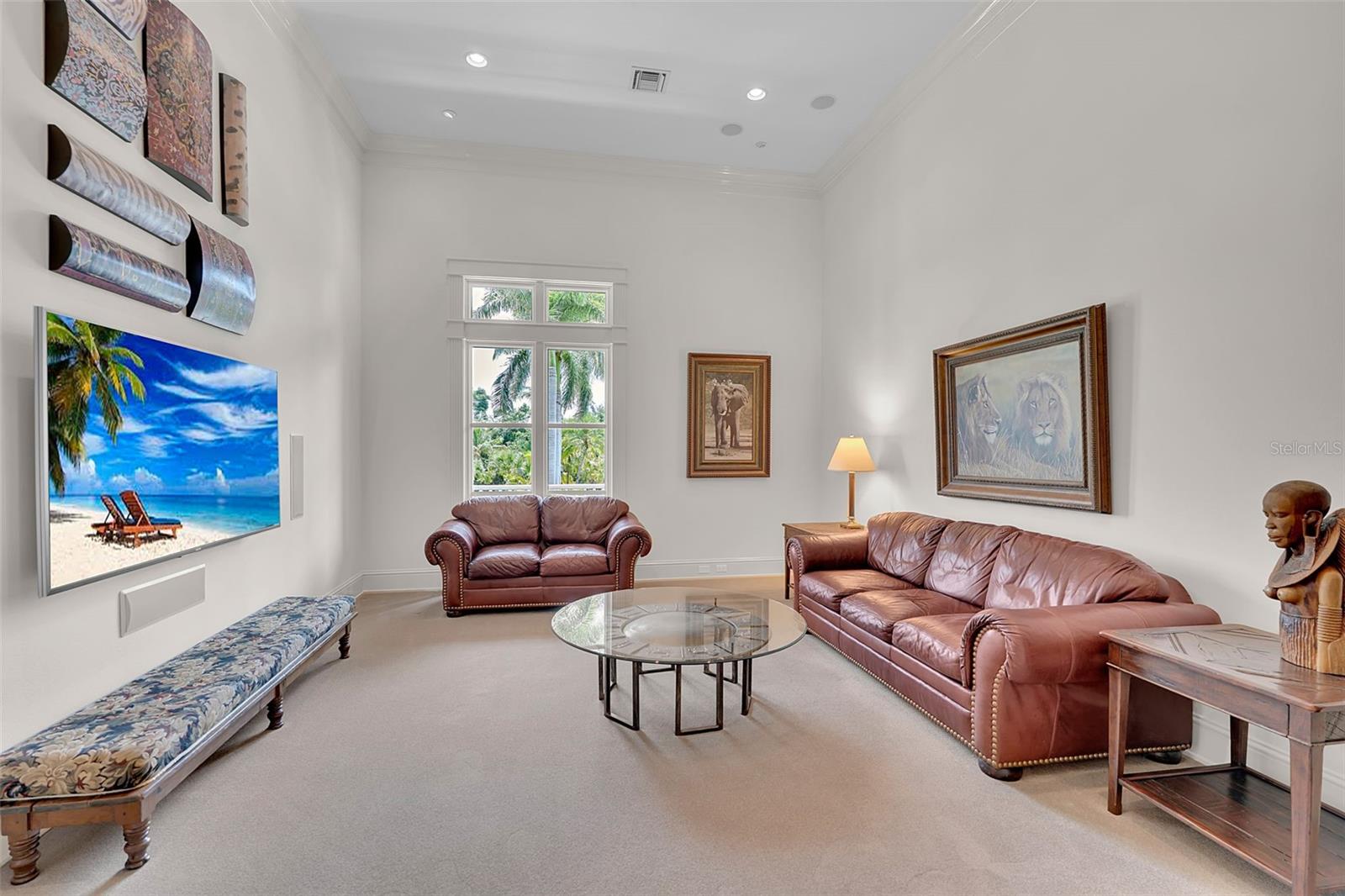 A4694017 Property Photo