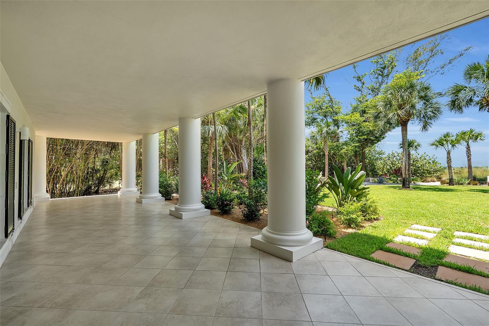 A4694017 Property Photo