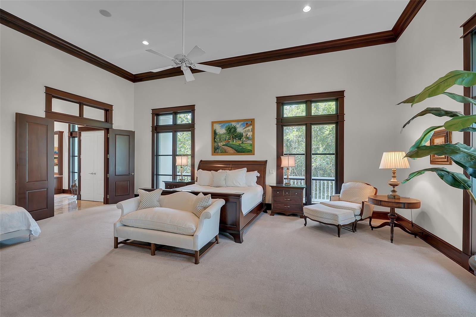 A4694017 Property Photo