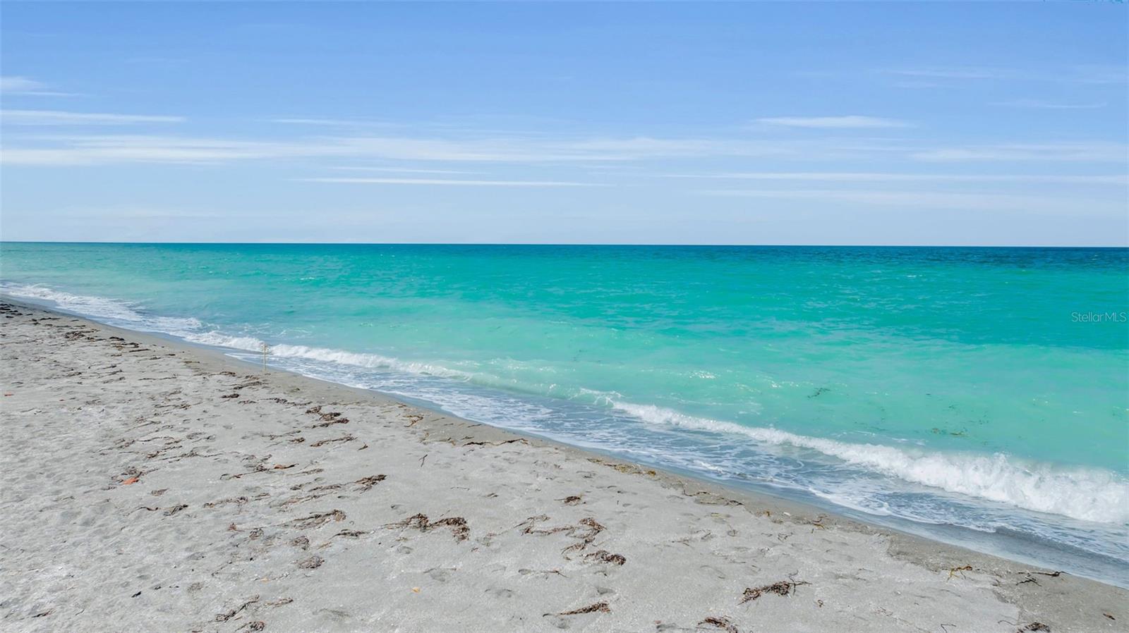 A4694017 Property Photo