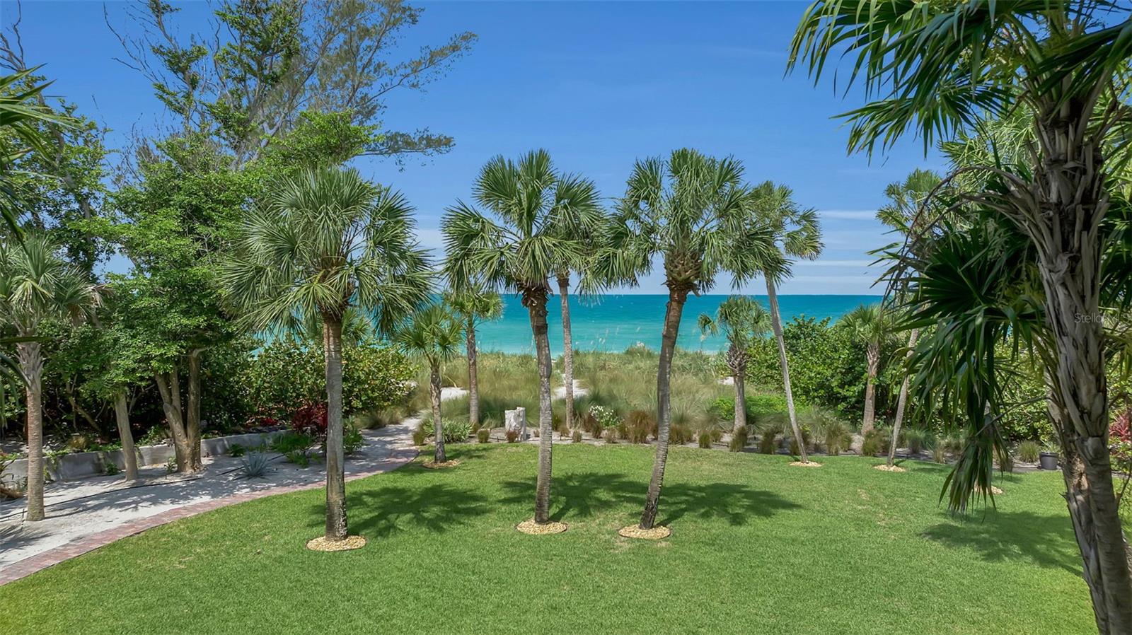A4694017 Property Photo