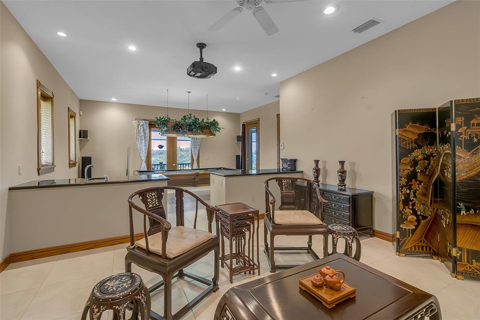 A4694029 Property Photo