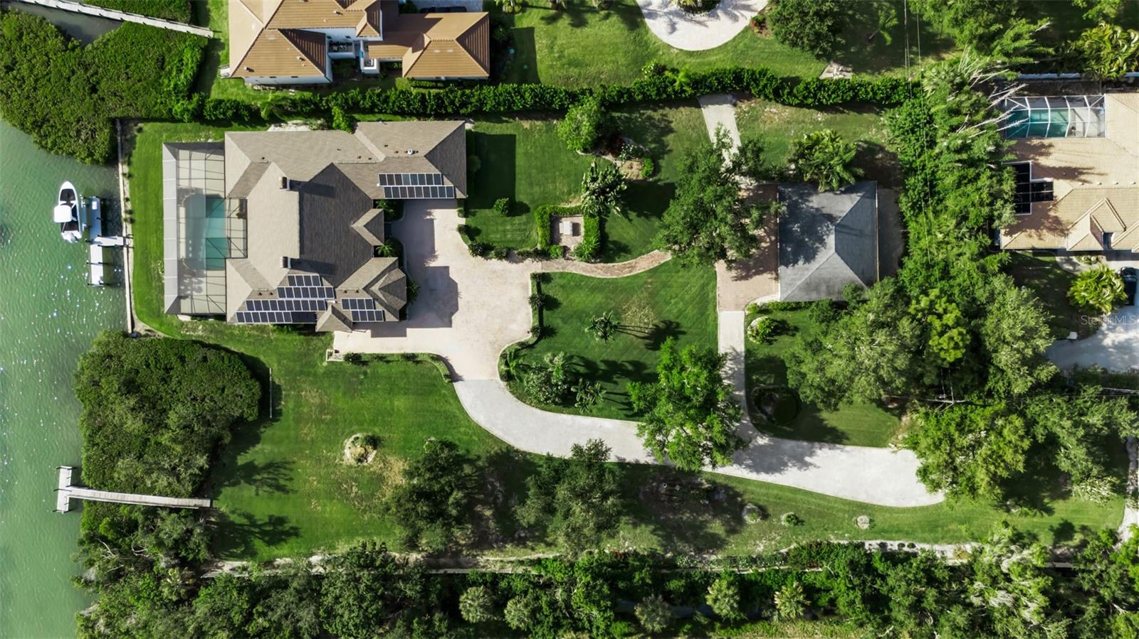 A4694029 Property Photo