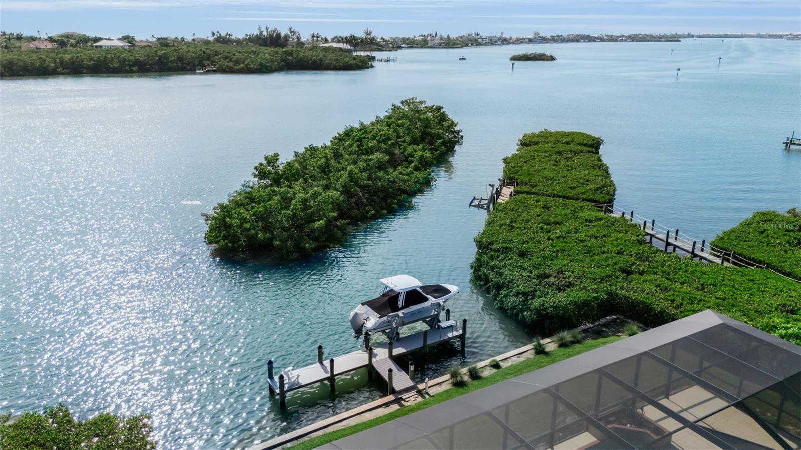 A4694029 Property Photo