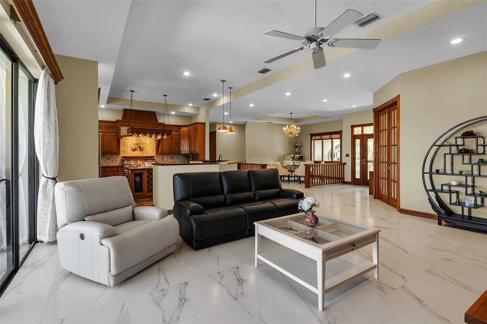 A4694029 Property Photo