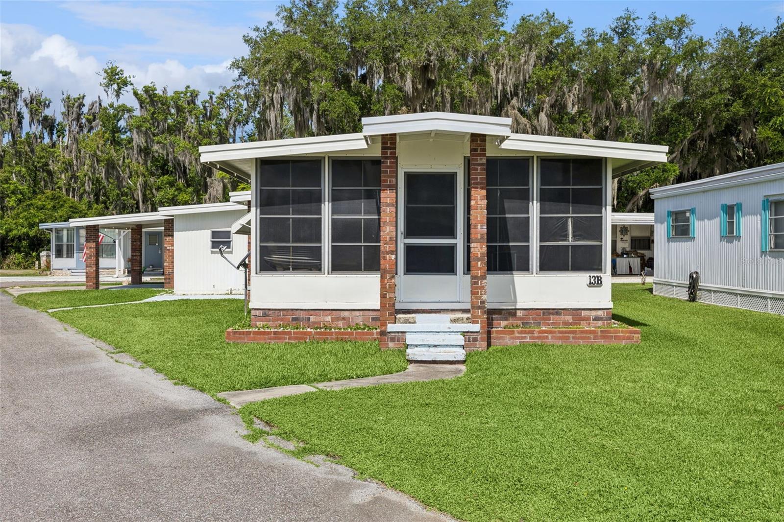 MLS# O6408783 Property Photo