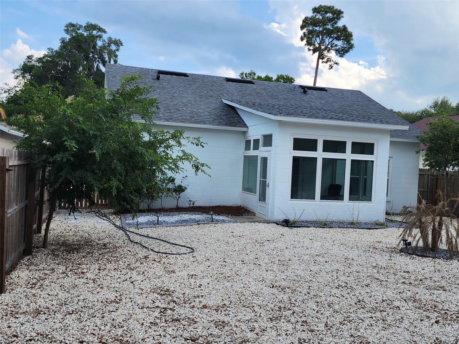 W7885890 Property Photo