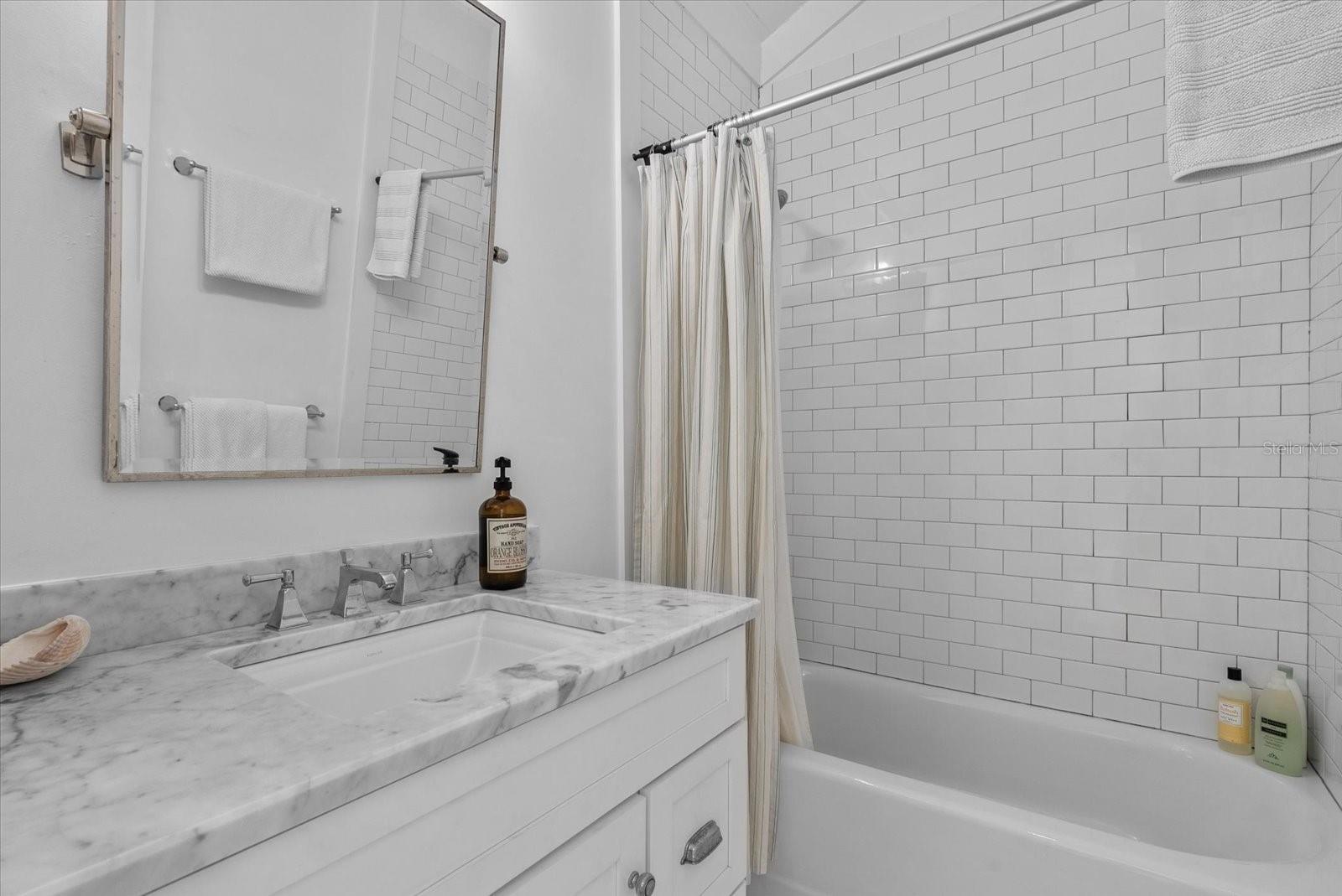 A4694196 Property Photo