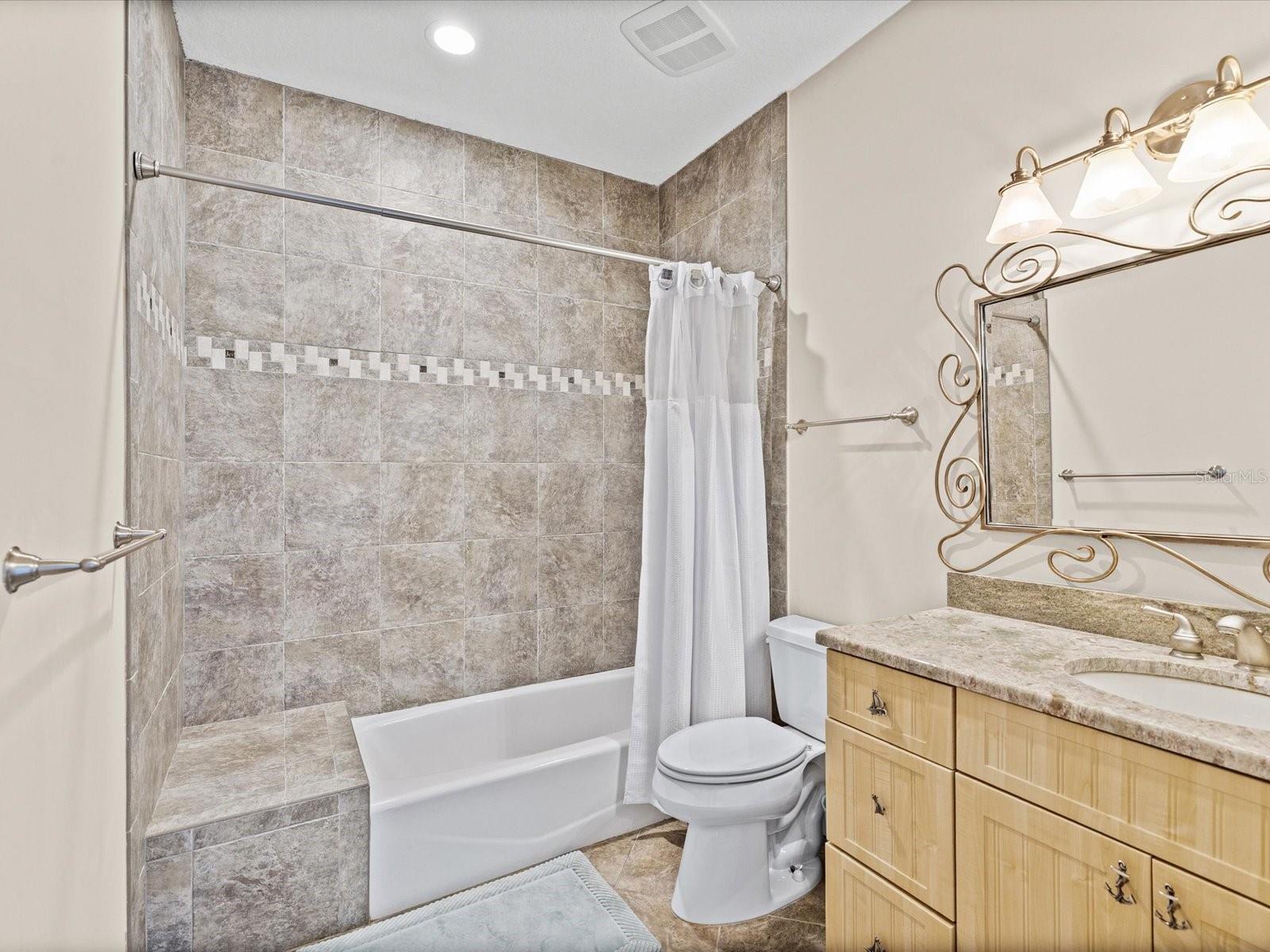 TB8510766 Property Photo