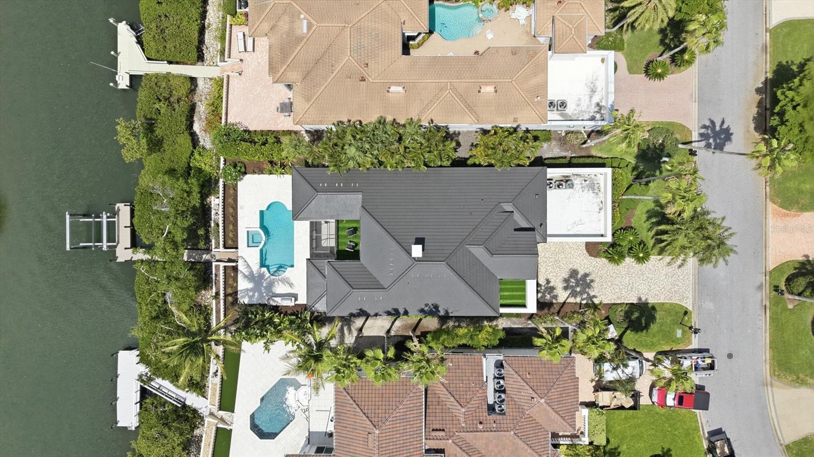 A4694394 Property Photo