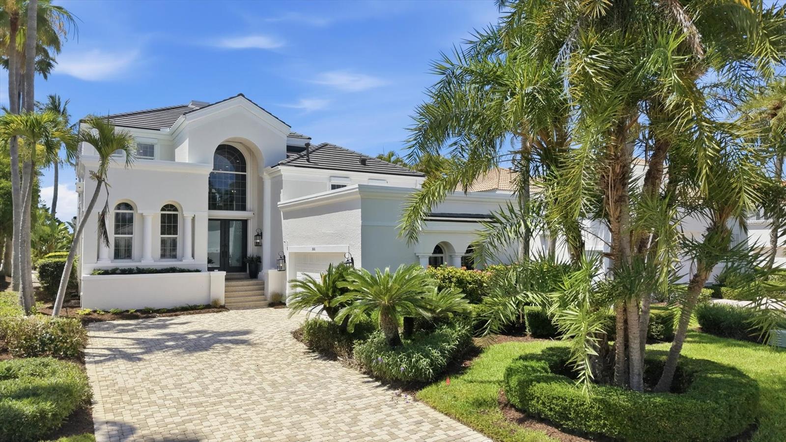 A4694394 Property Photo