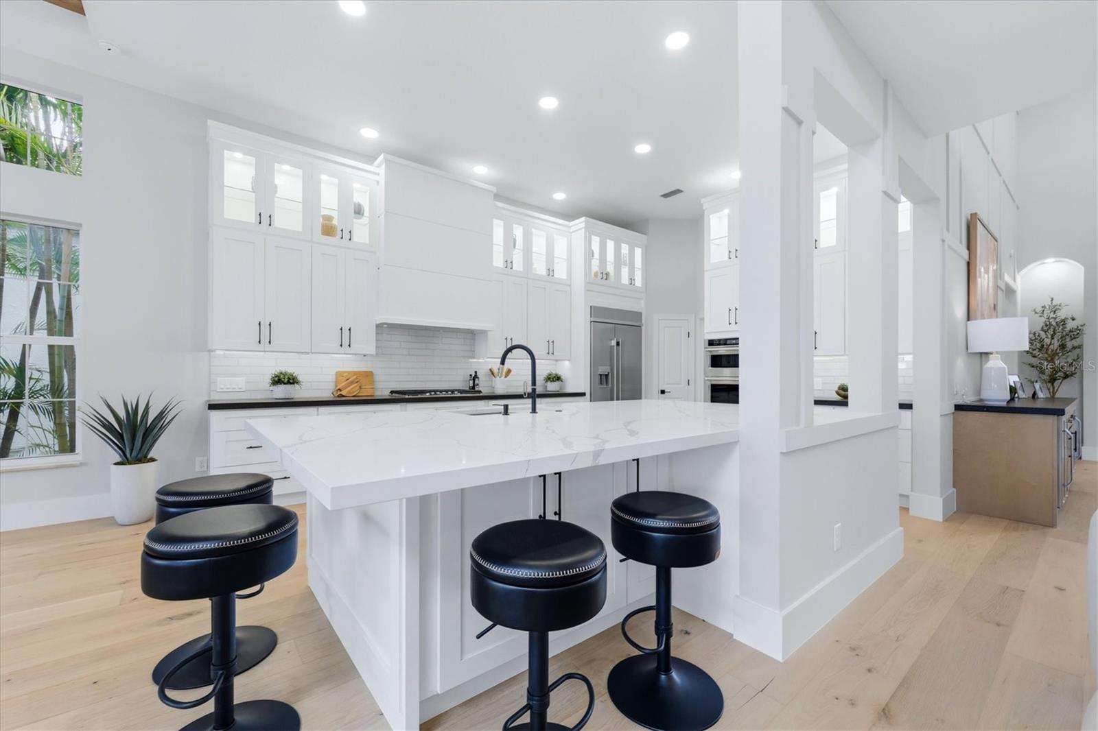 A4694394 Property Photo
