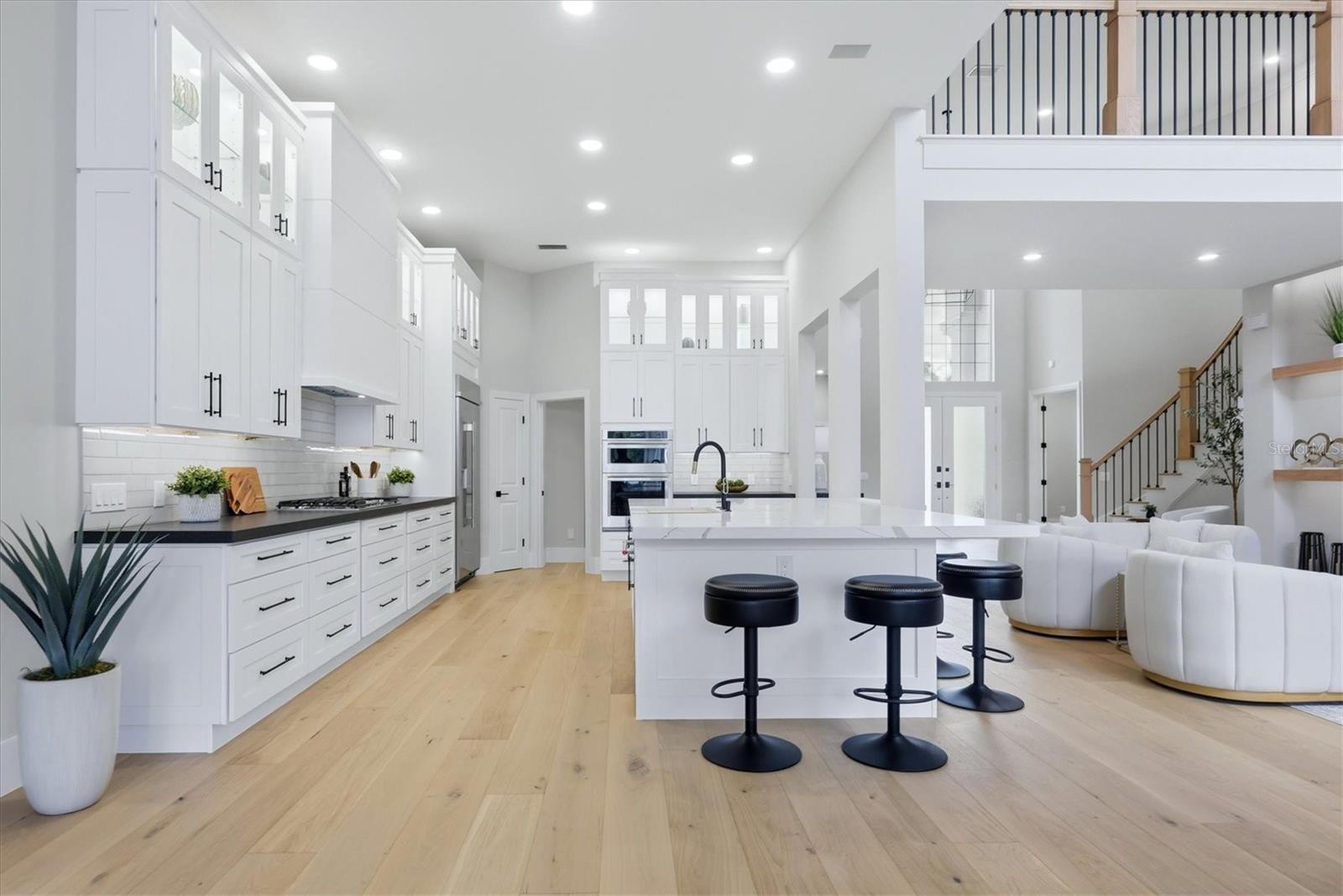 A4694394 Property Photo