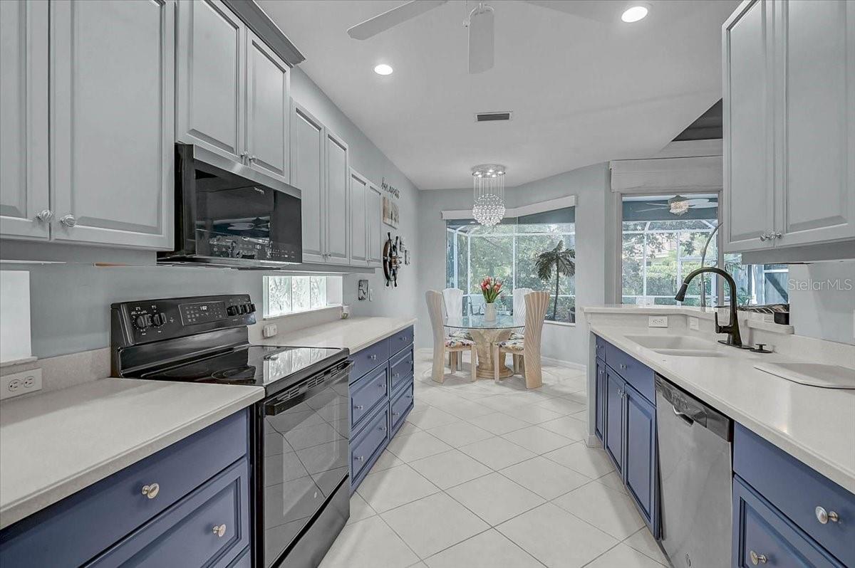 A4694468 Property Photo