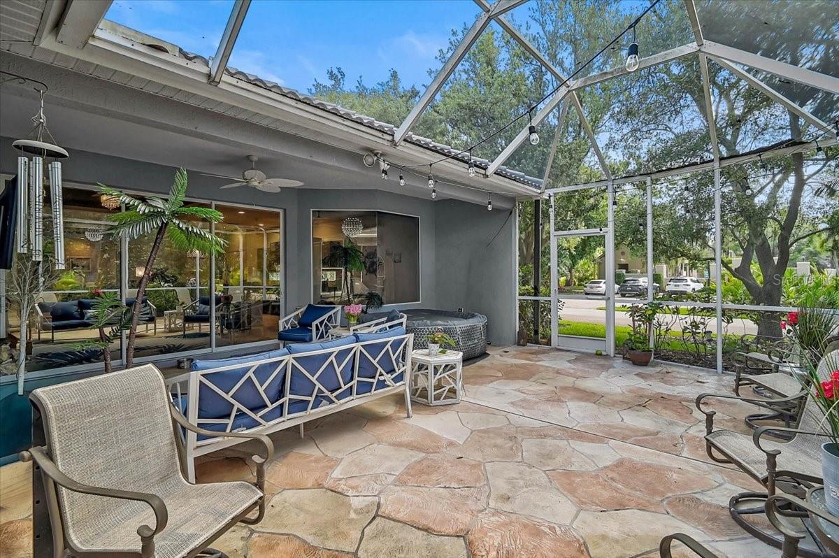 A4694468 Property Photo