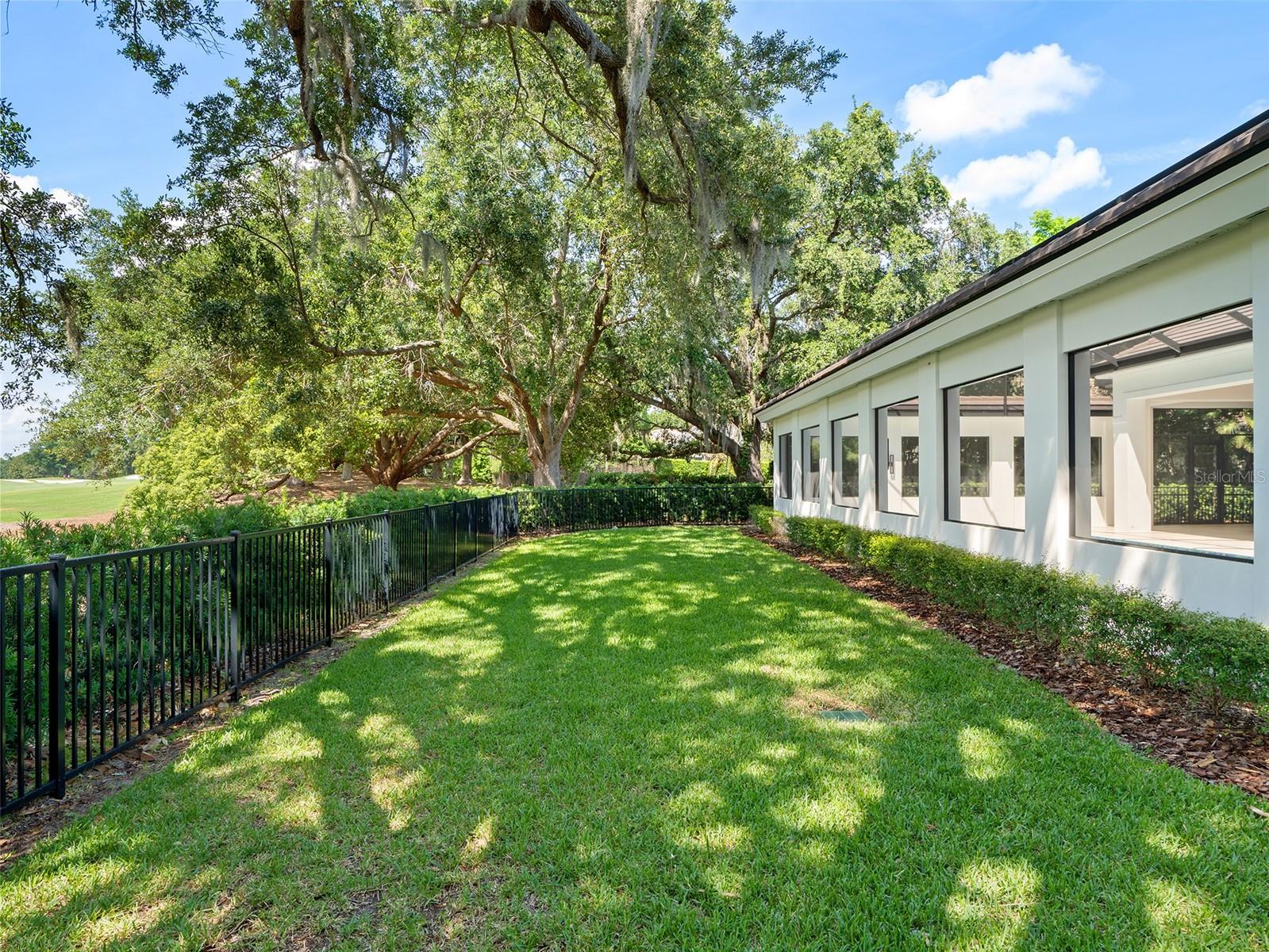 O6409961 Property Photo