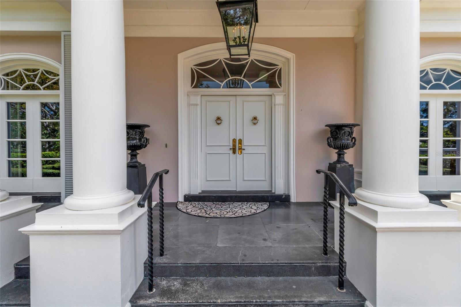 A4694716 Property Photo