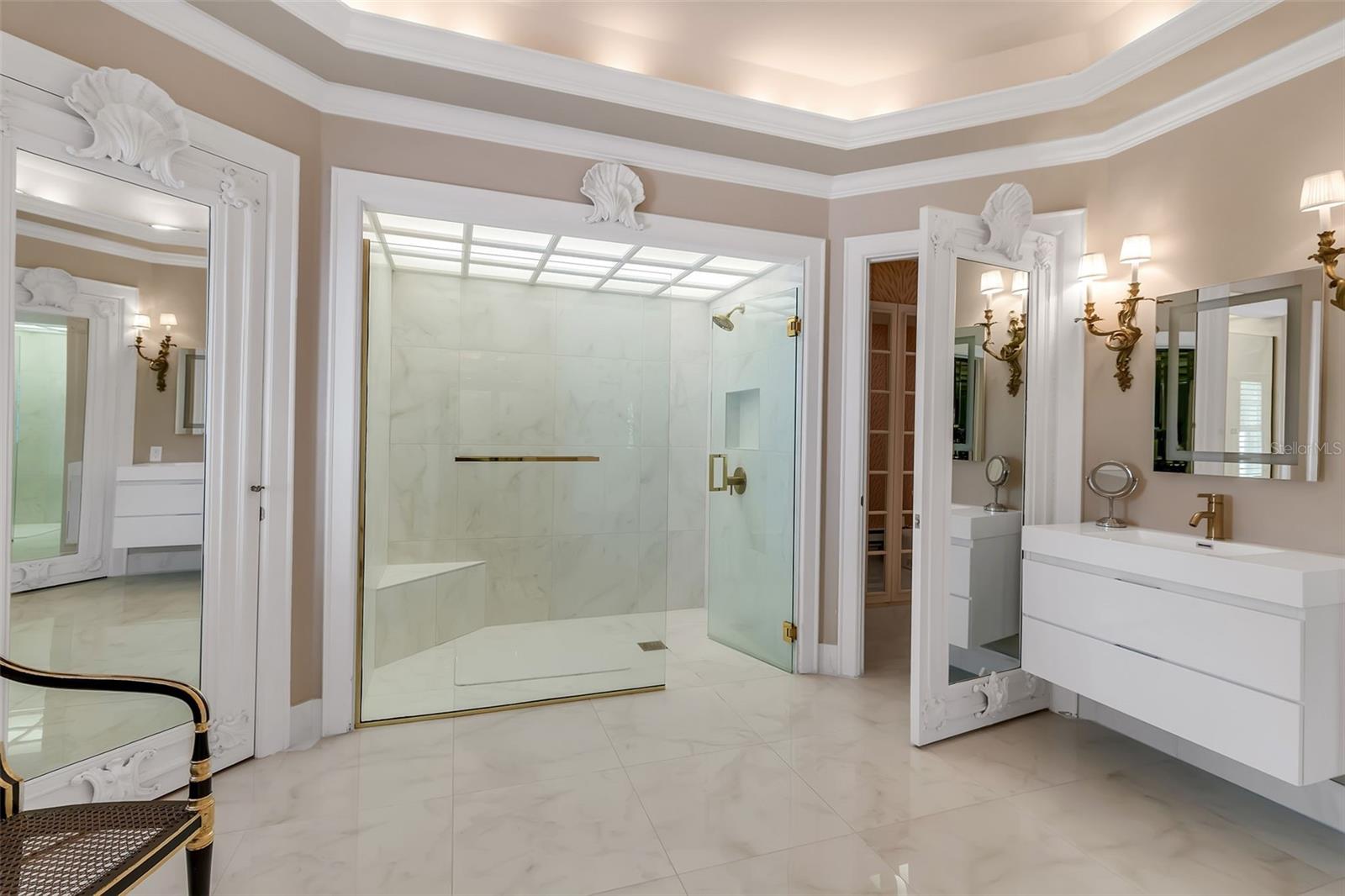 A4694716 Property Photo