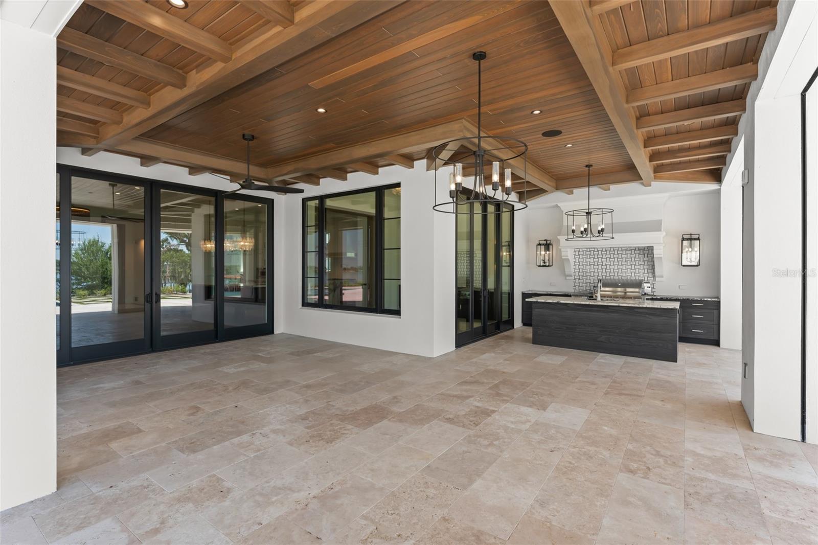 O6411245 Property Photo