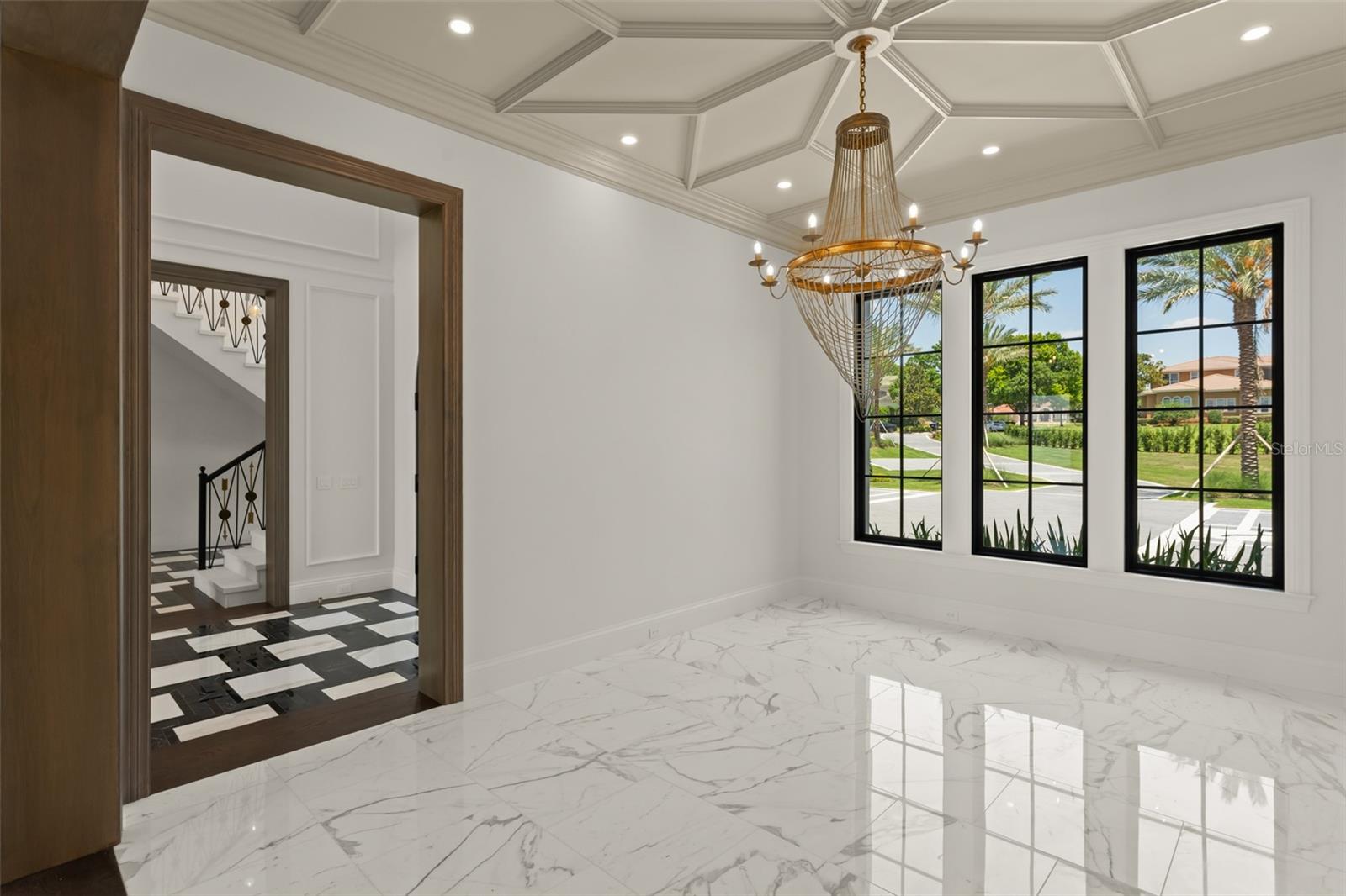 O6411245 Property Photo