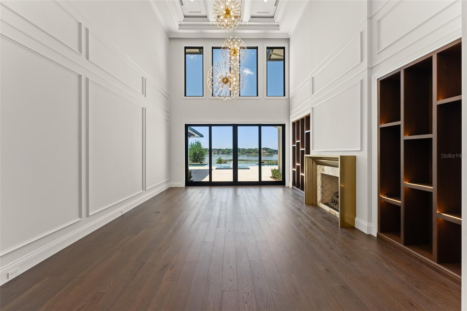 O6411245 Property Photo