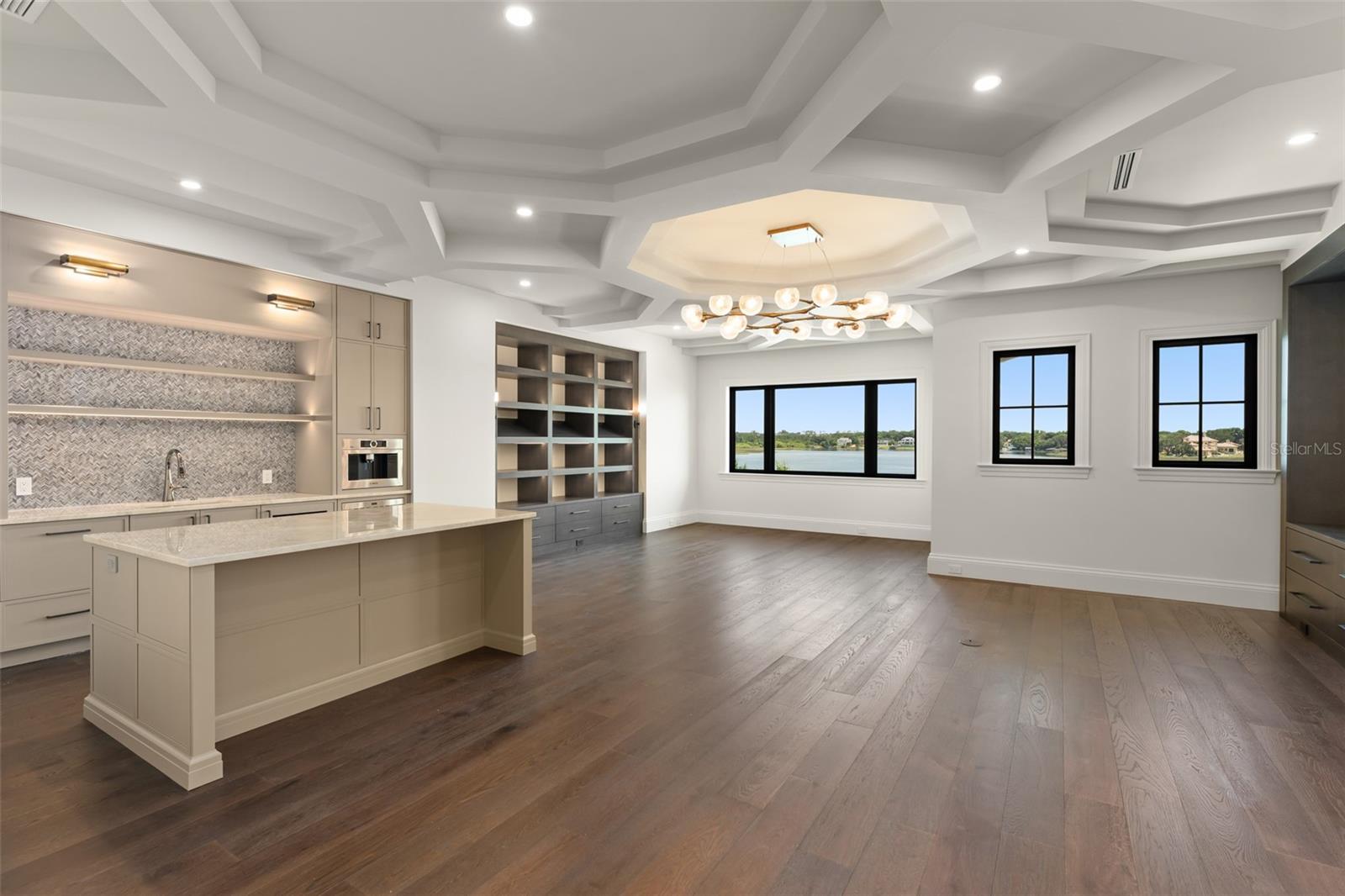O6411245 Property Photo