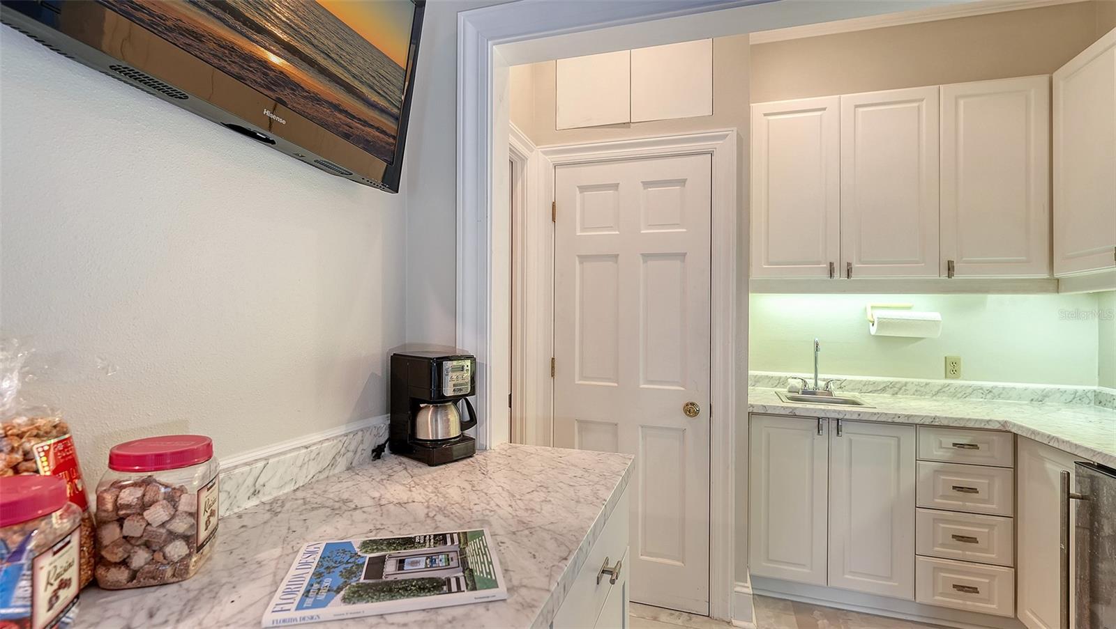 A4695145 Property Photo