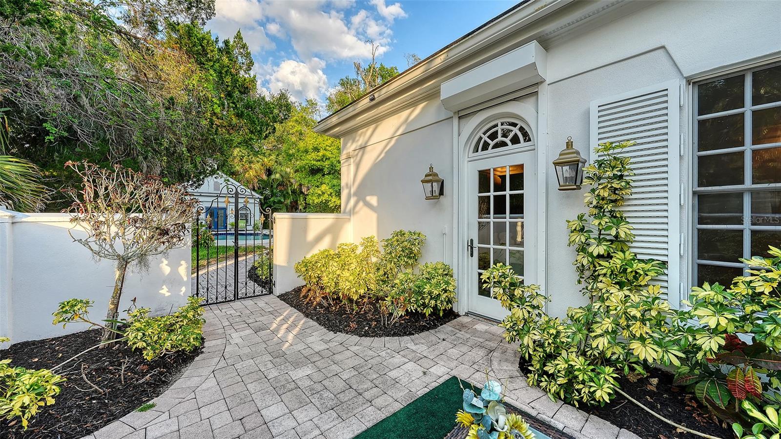 A4695145 Property Photo