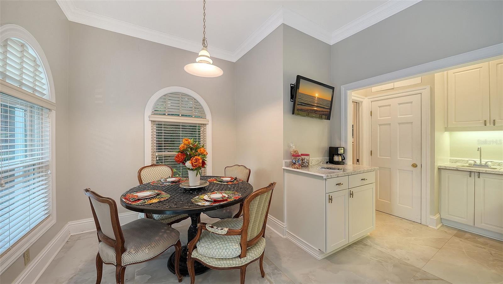 A4695145 Property Photo