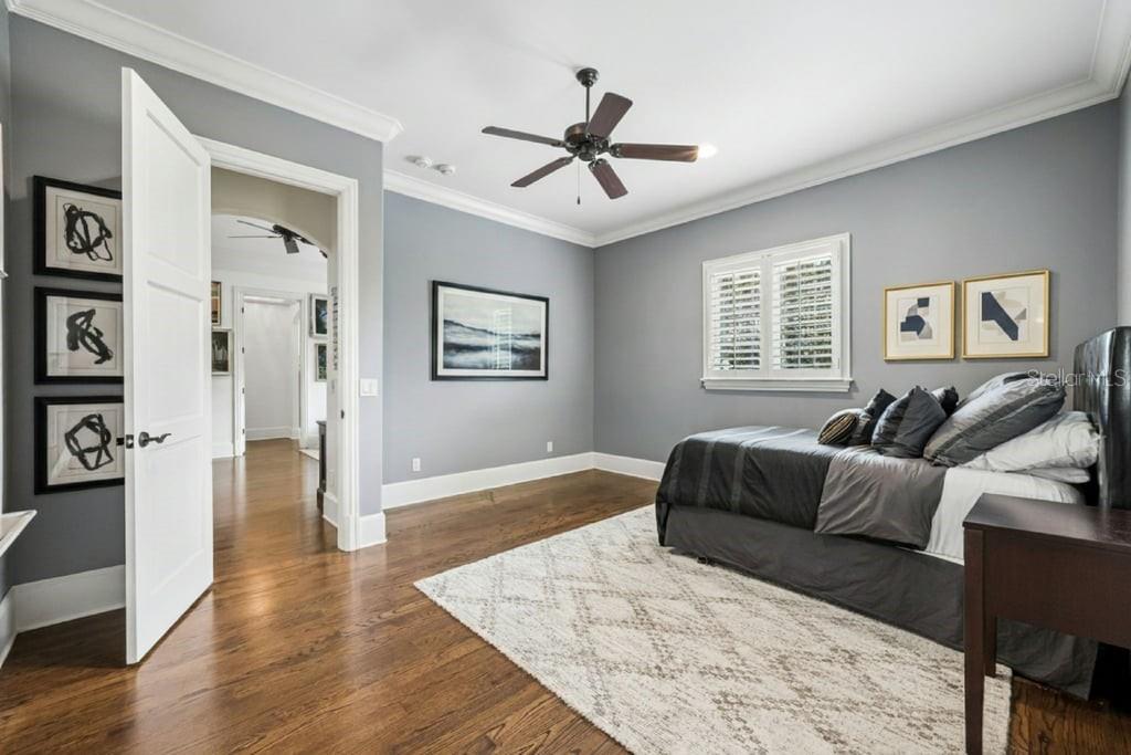 O6411706 Property Photo