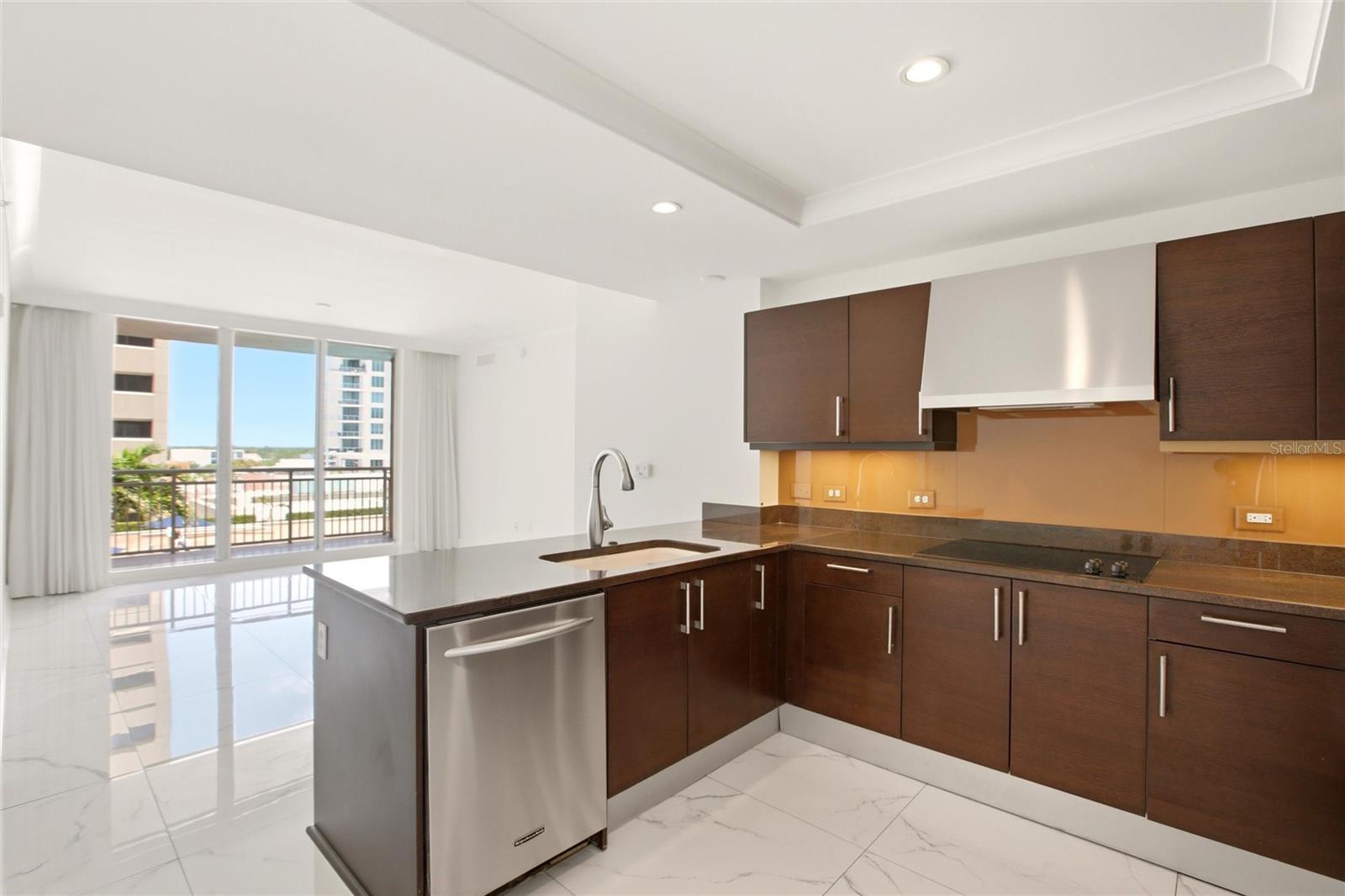 A4695236 Property Photo