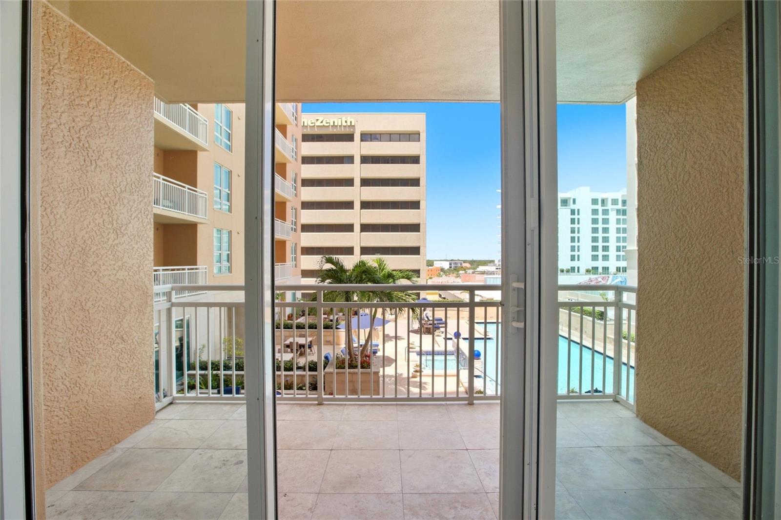 A4695236 Property Photo