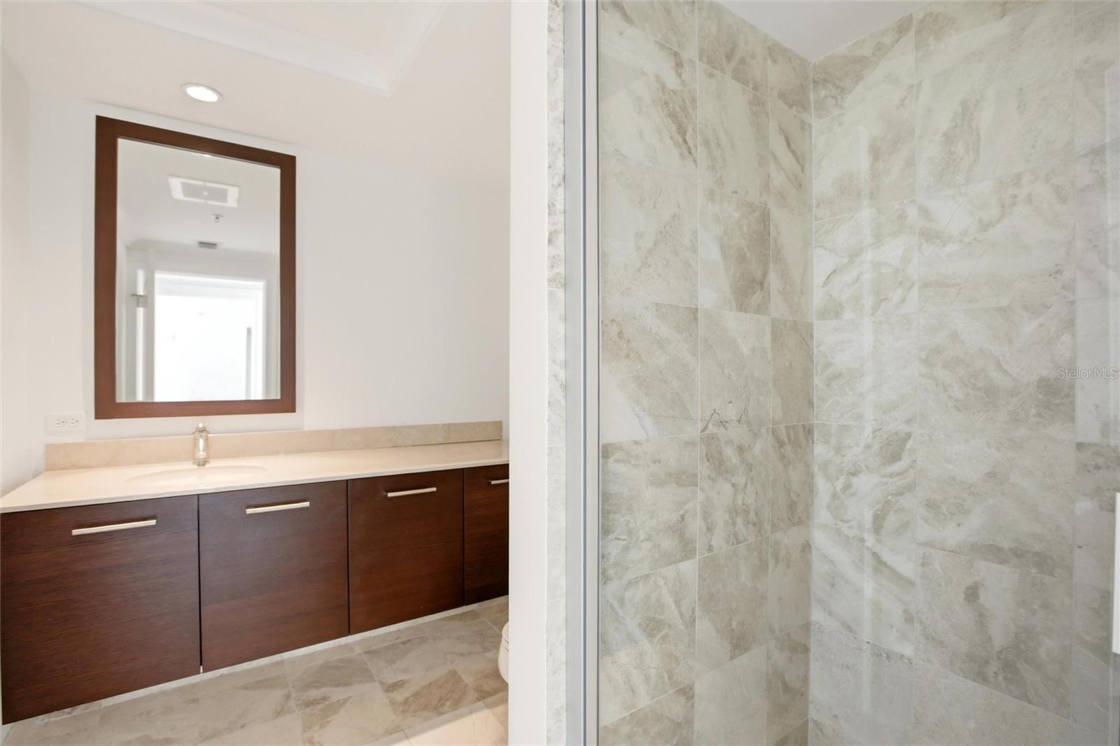 A4695236 Property Photo