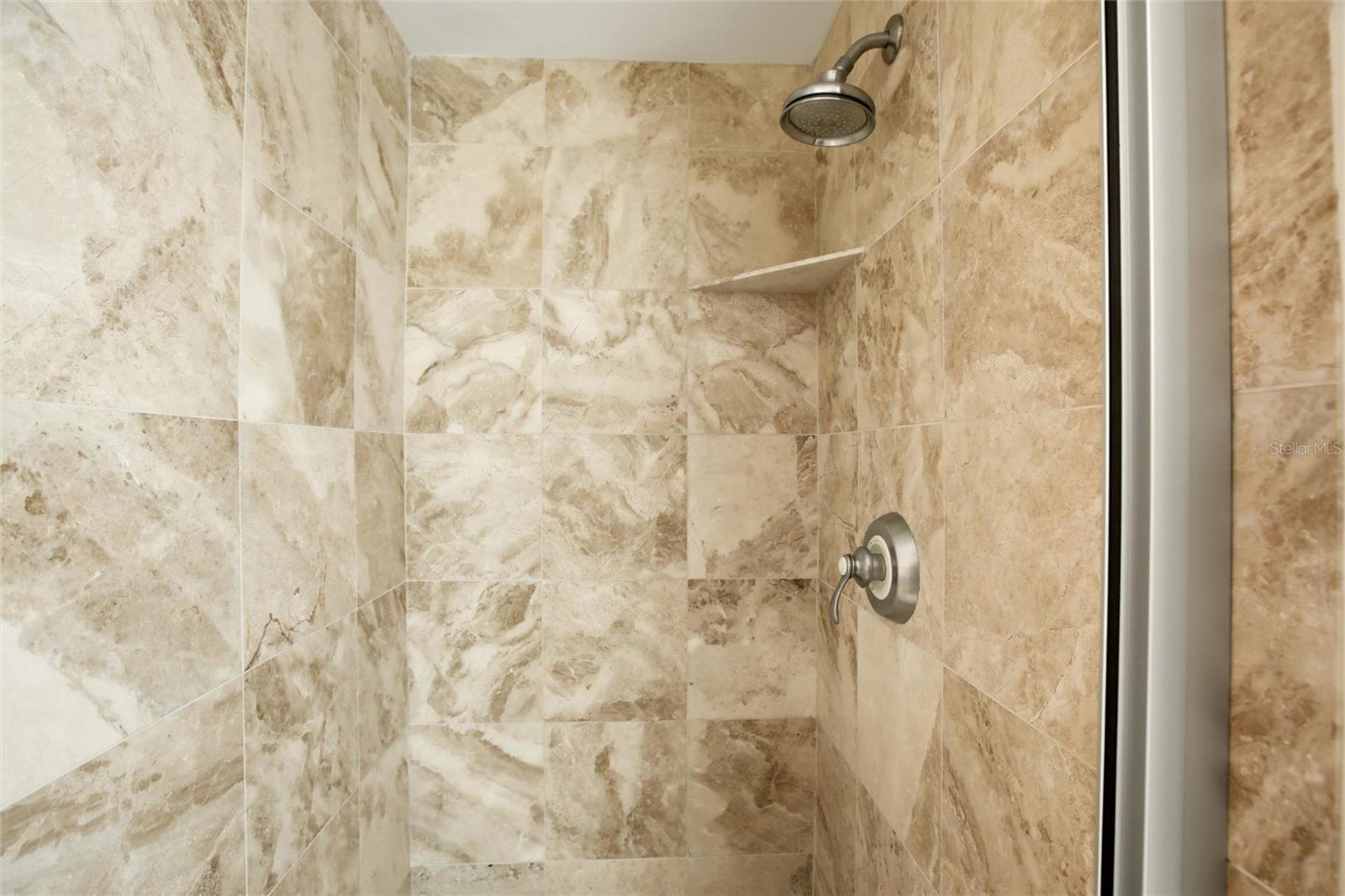 A4695236 Property Photo