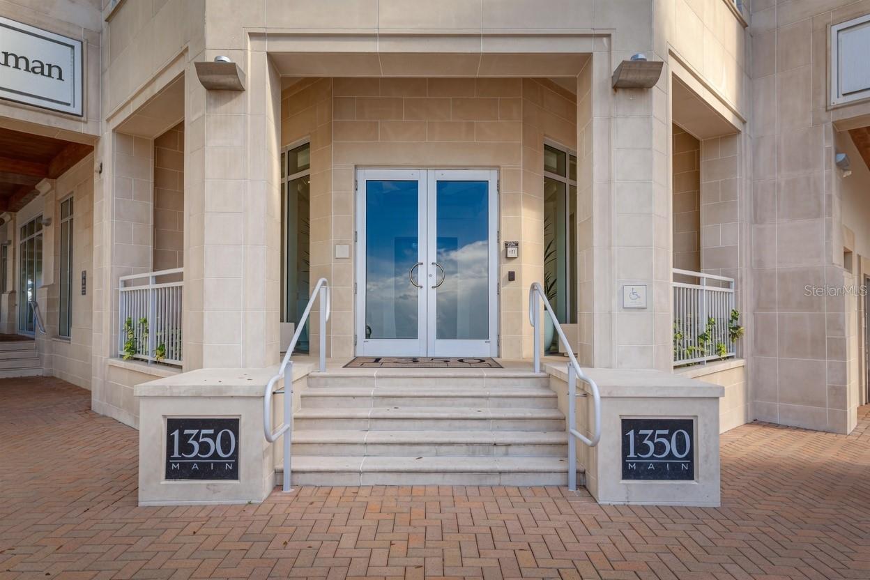A4695236 Property Photo