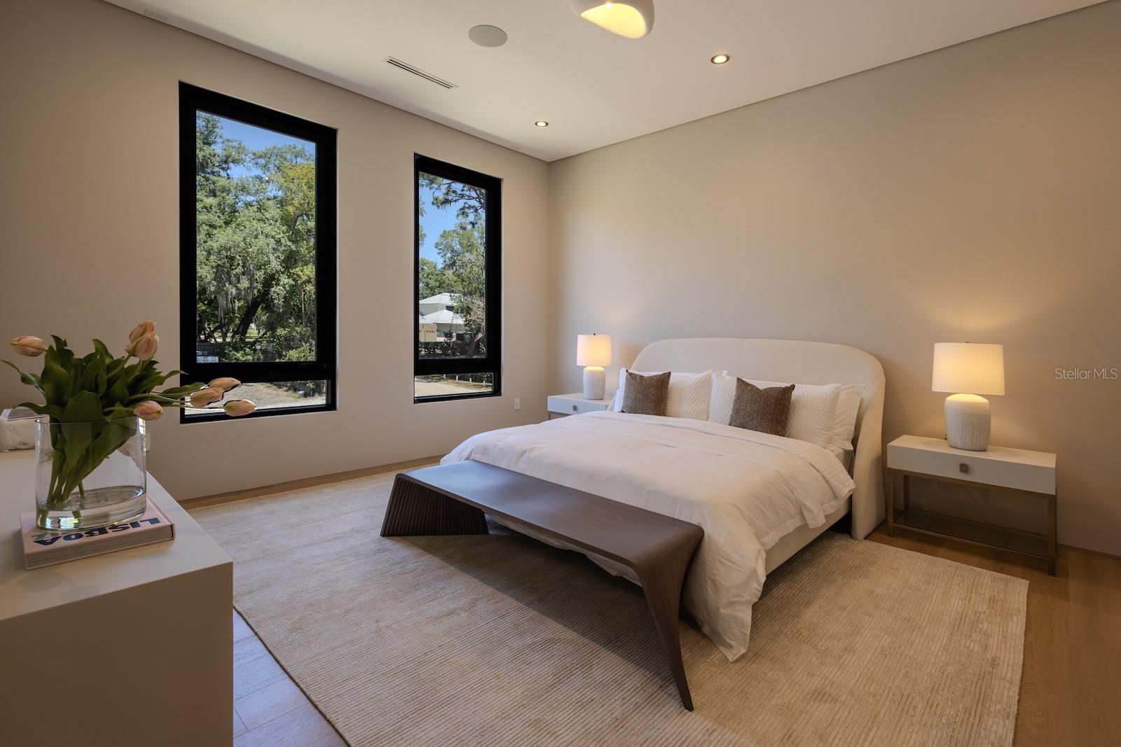 O6411906 Property Photo