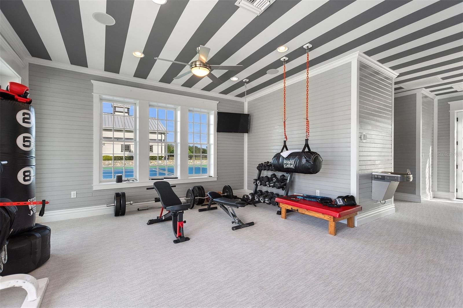 A4695332 Property Photo
