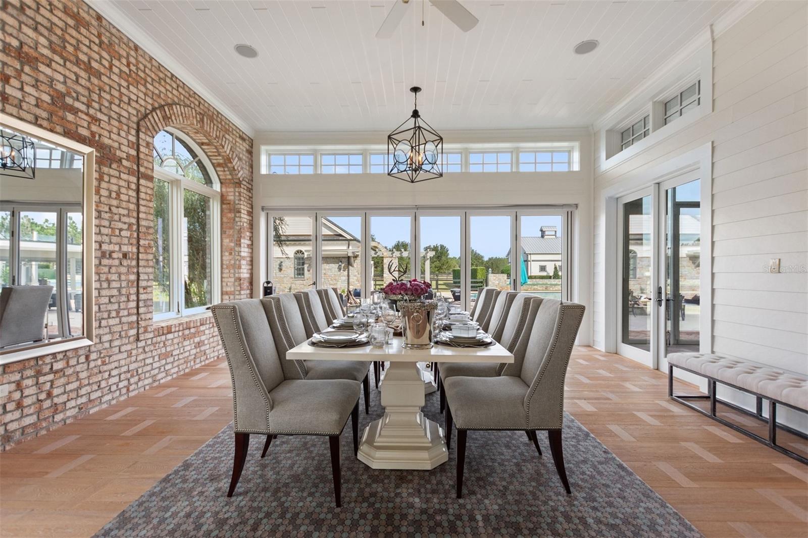 A4695332 Property Photo
