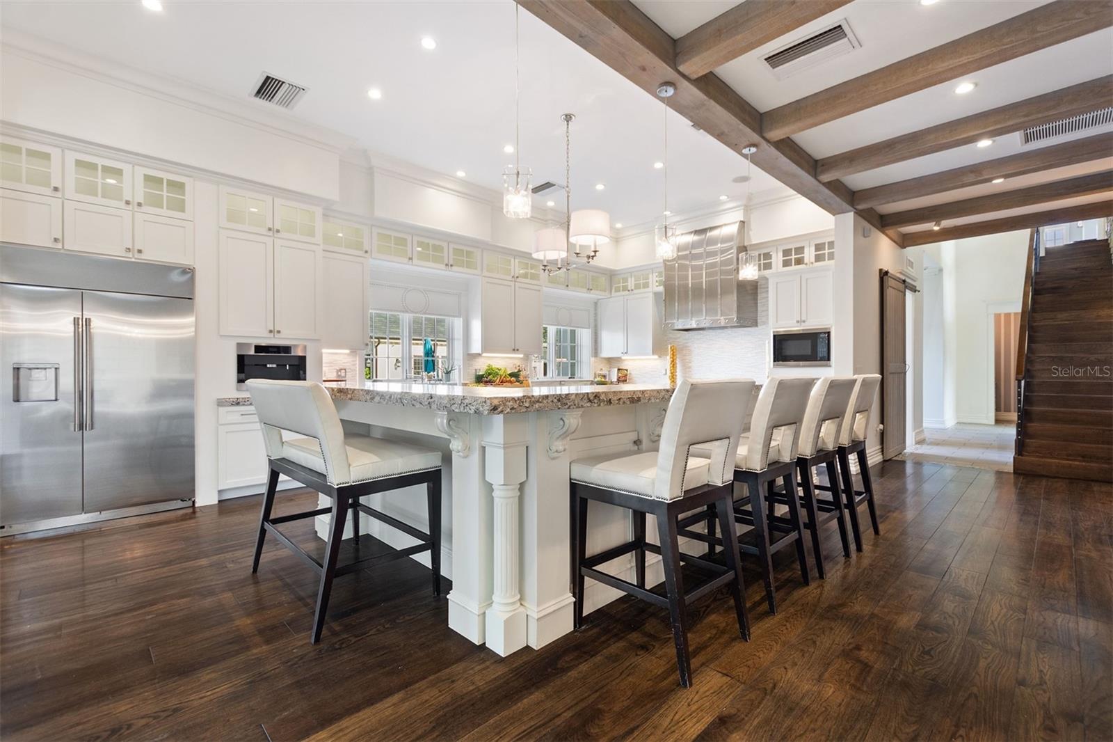 A4695332 Property Photo