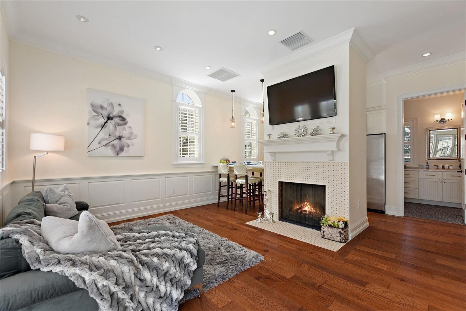 A4695332 Property Photo