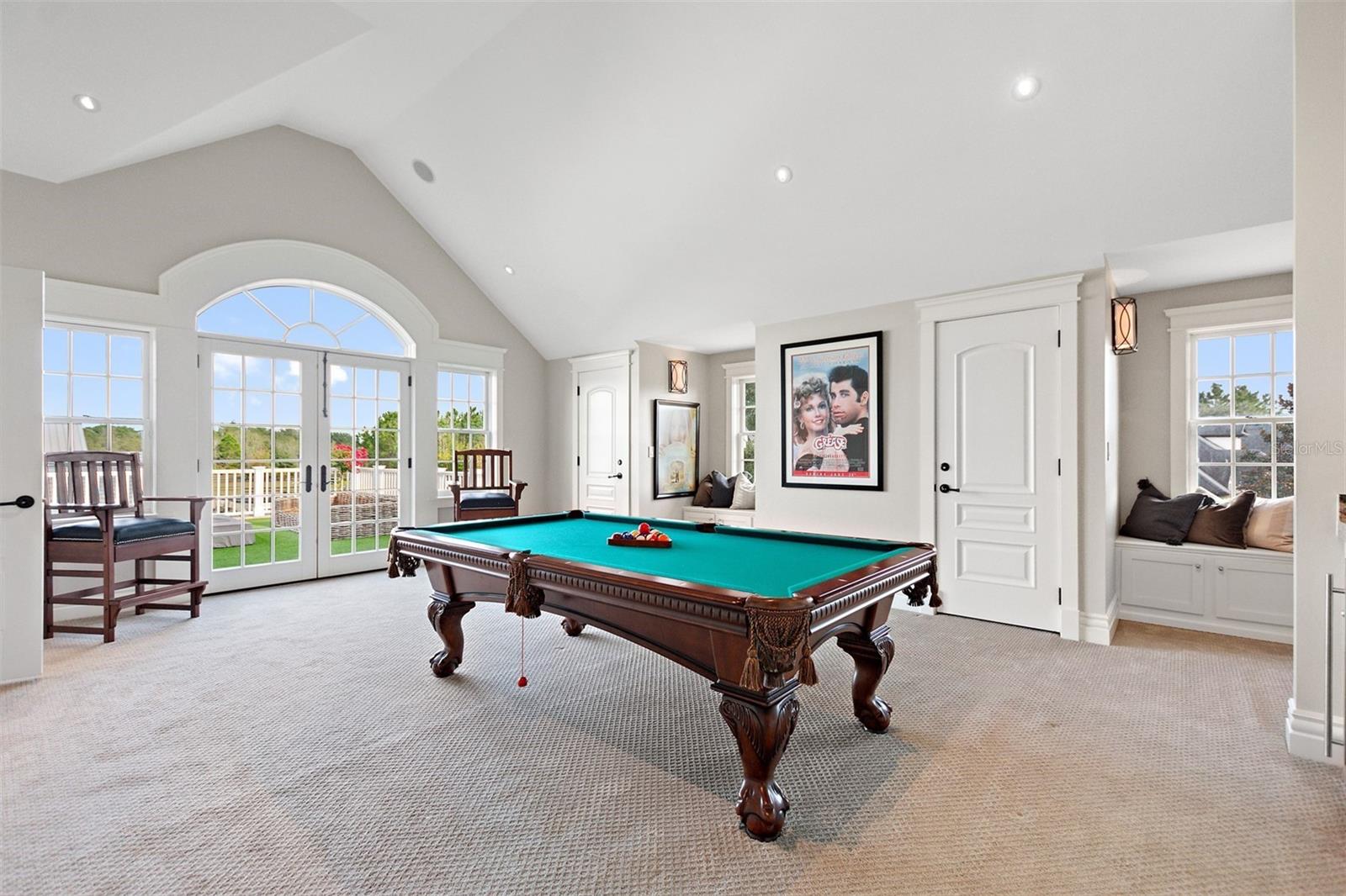 A4695332 Property Photo
