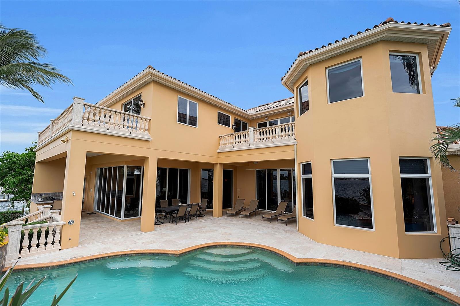 A4695466 Property Photo